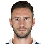 M. Layún